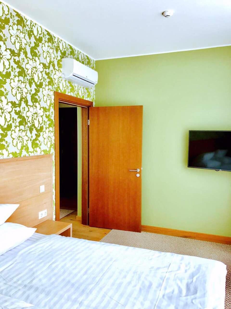 Lettia Aparthotel Jurmala Room photo